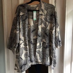 Stitch Fix Floral Kimono